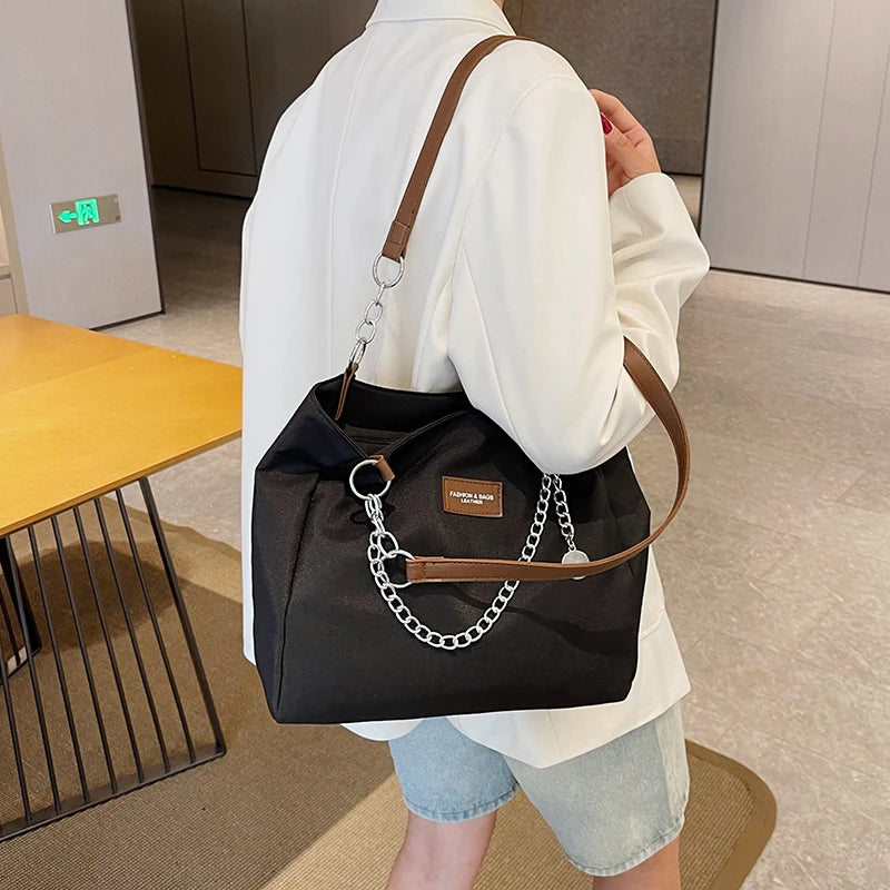 EcoTote Urbano Prime – Bolsa Grande de Nylon Premium com Alça Corrente & Bolsos Internos