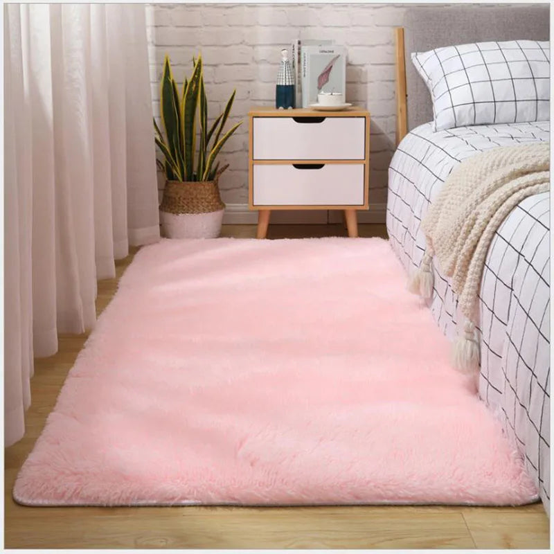 Tapete Peludo Premium Multiuso – Macio, Fofo e Aconchegante para Sala, Quarto, Cabeceira e Espaço Infantil