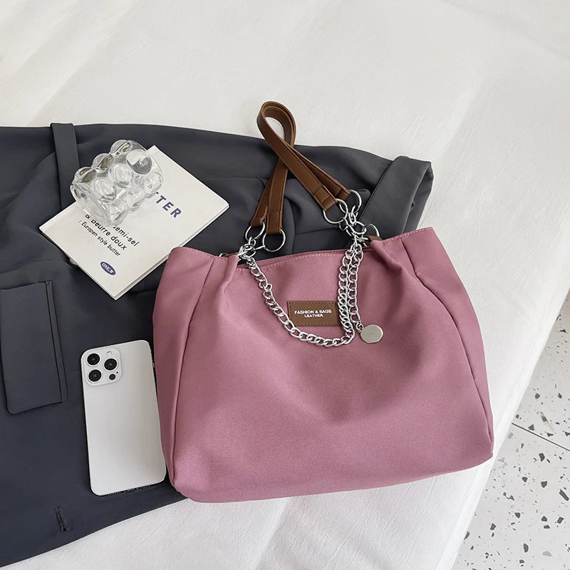 EcoTote Urbano Prime – Bolsa Grande de Nylon Premium com Alça Corrente & Bolsos Internos