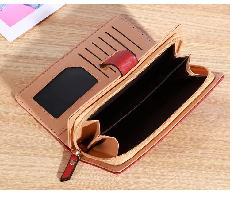 Carteira Clutch Feminina – Couro Sintético Dourado com Estampa de Folhas Vazadas, Porta-Cartões e Moedas